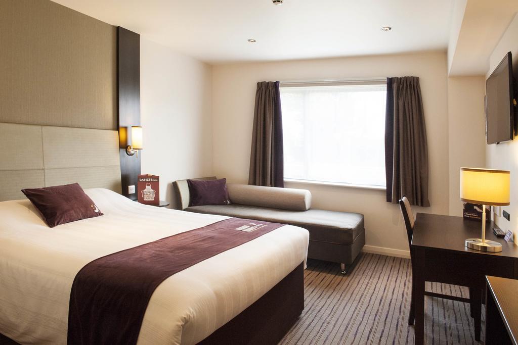Premier Inn Bodmin Dış mekan fotoğraf