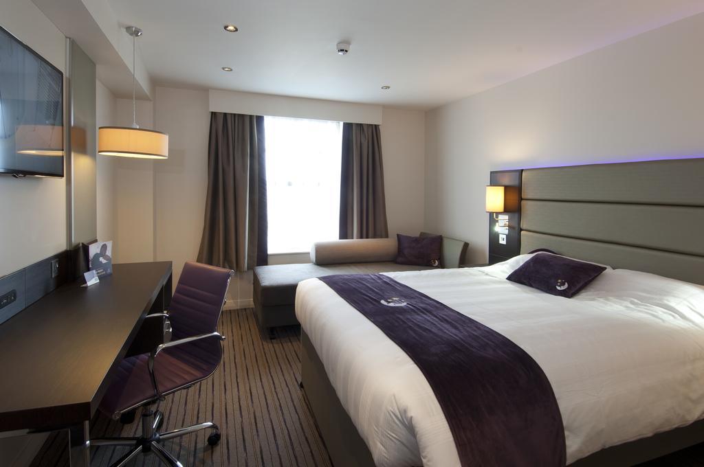 Premier Inn Bodmin Dış mekan fotoğraf