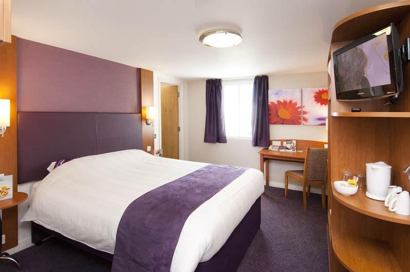 Premier Inn Bodmin Dış mekan fotoğraf